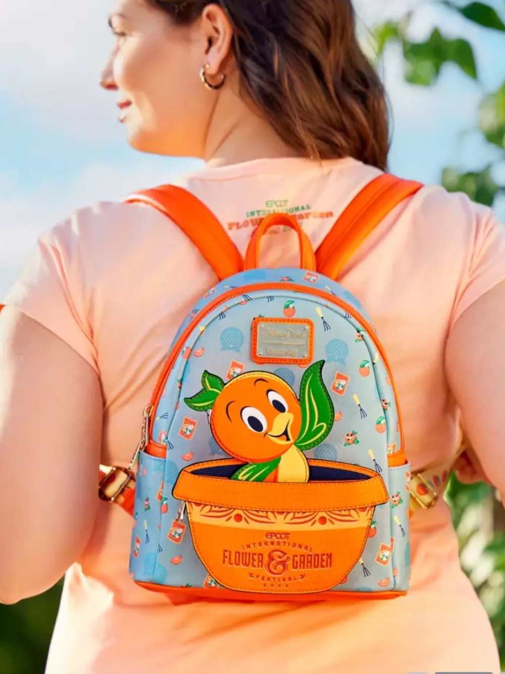 Disney Loungefly Orange Bird and Lug Crossbody - 2024 Flower & Garden Festival - Picture 12 of 15